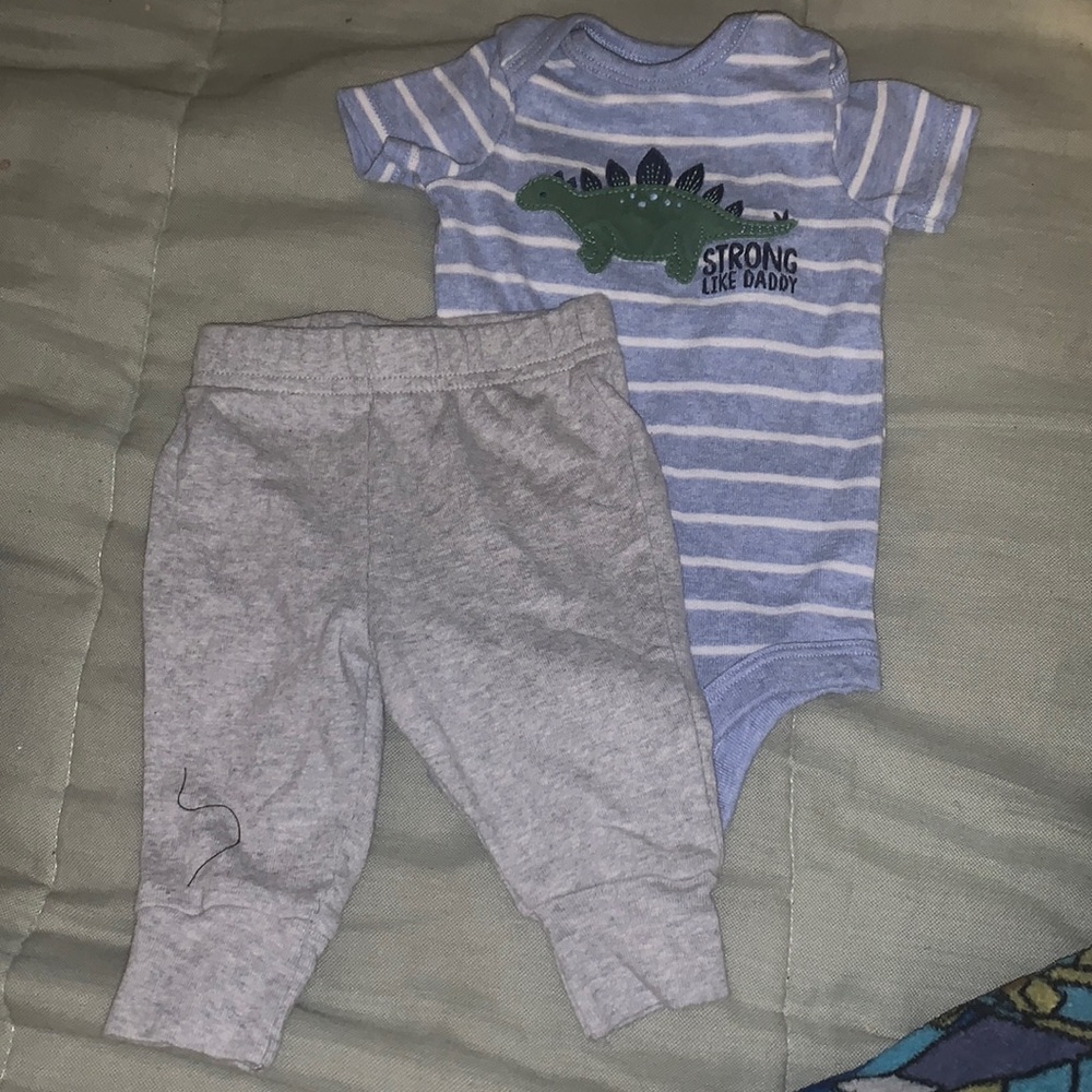 Strong like daddy outfit💜